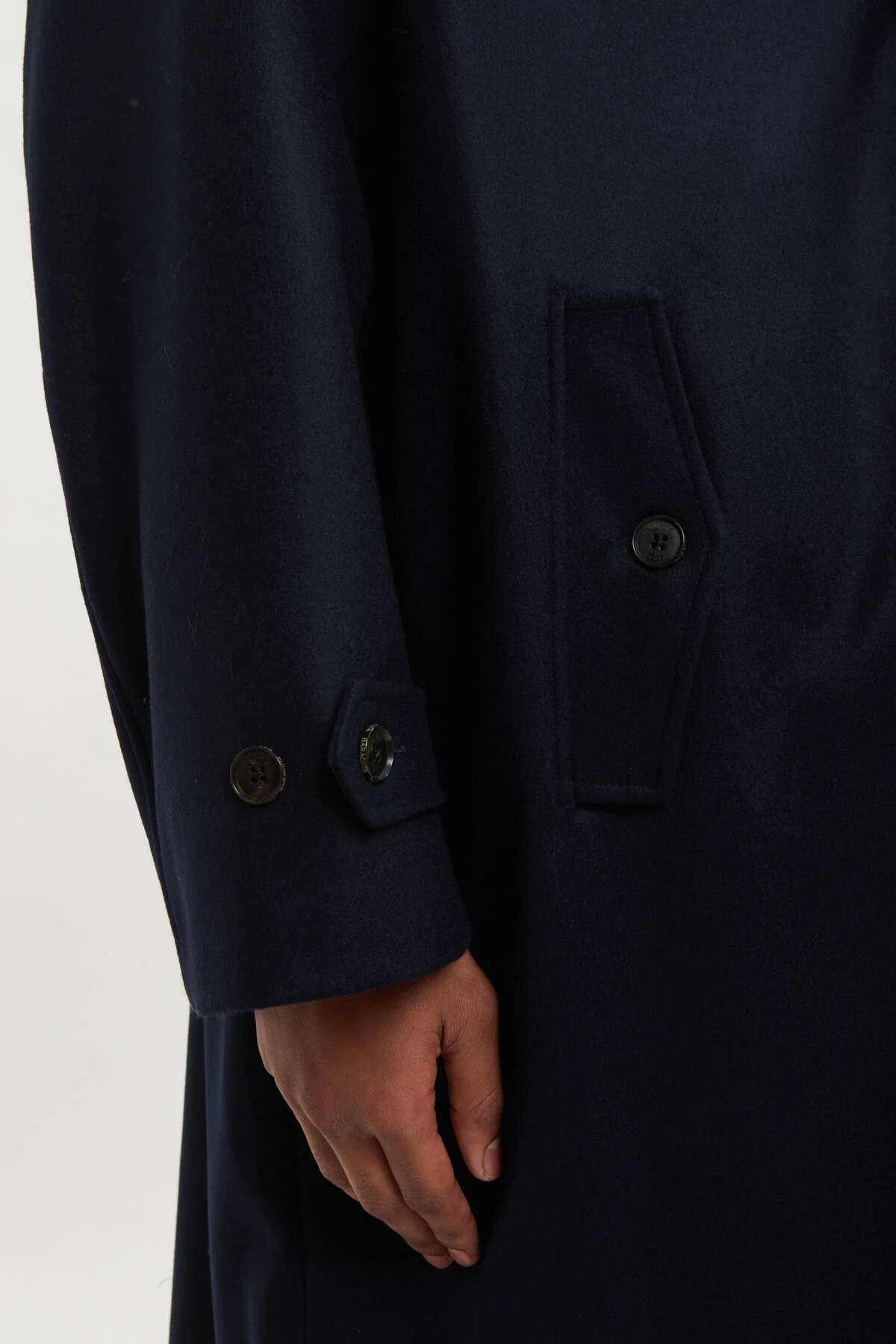 G12 UK in Wool - Image 4