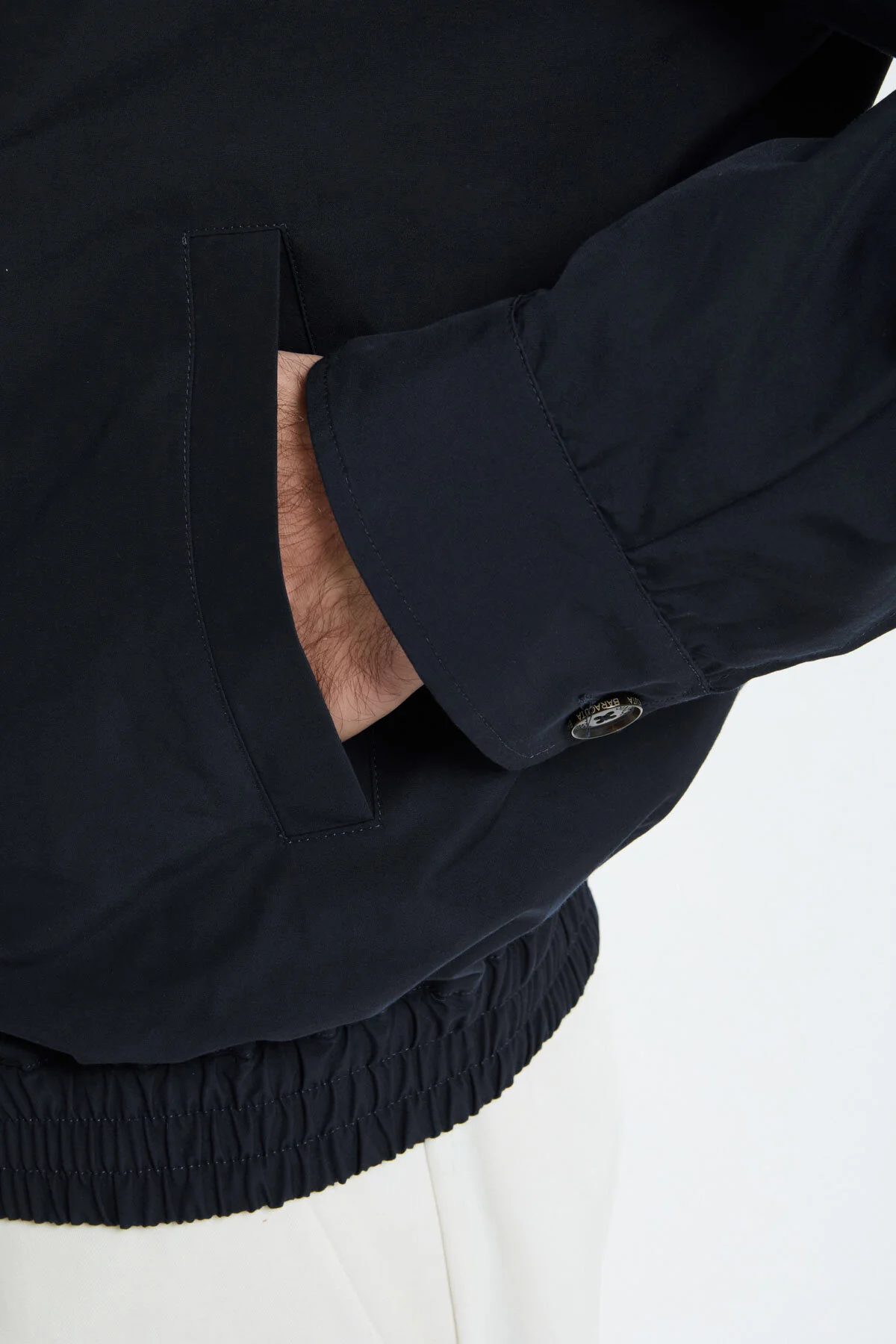G18 BARACUTA CLOTH - Image 4